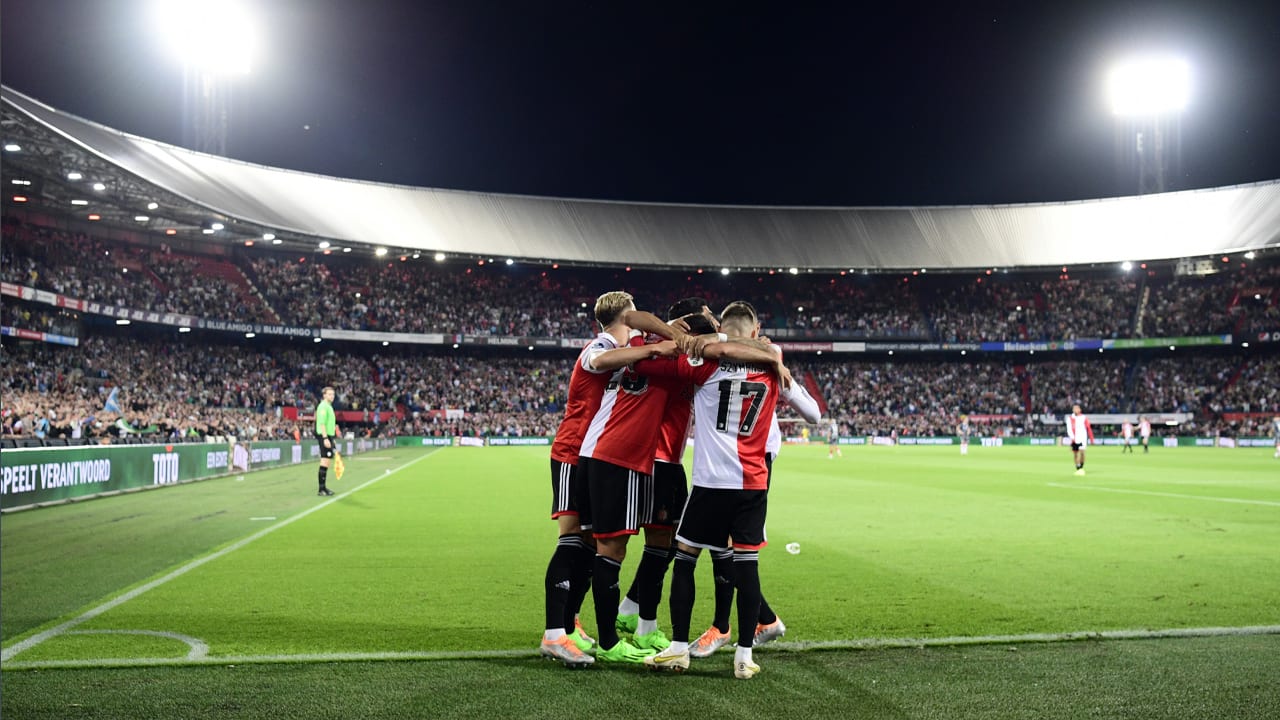 'De Kuip blijft komende tien jaar thuisbasis van Feyenoord'