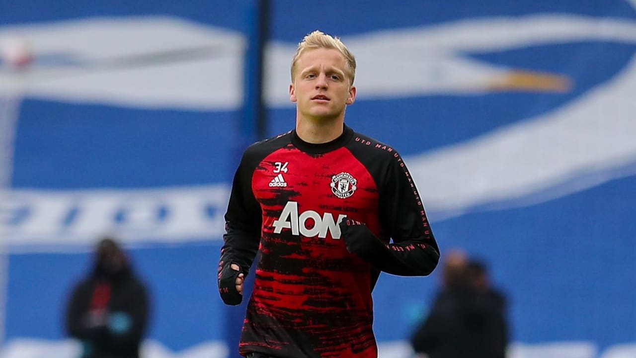 Van de Beek: 'Geen moeite met andere rol bij Manchester United'