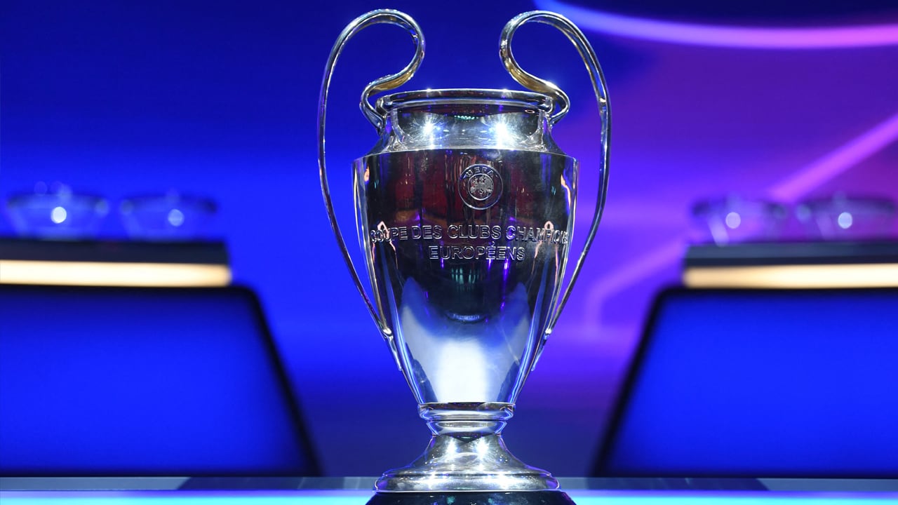 UEFA verplaatst Champions League-finale van Sint-Petersburg naar Parijs