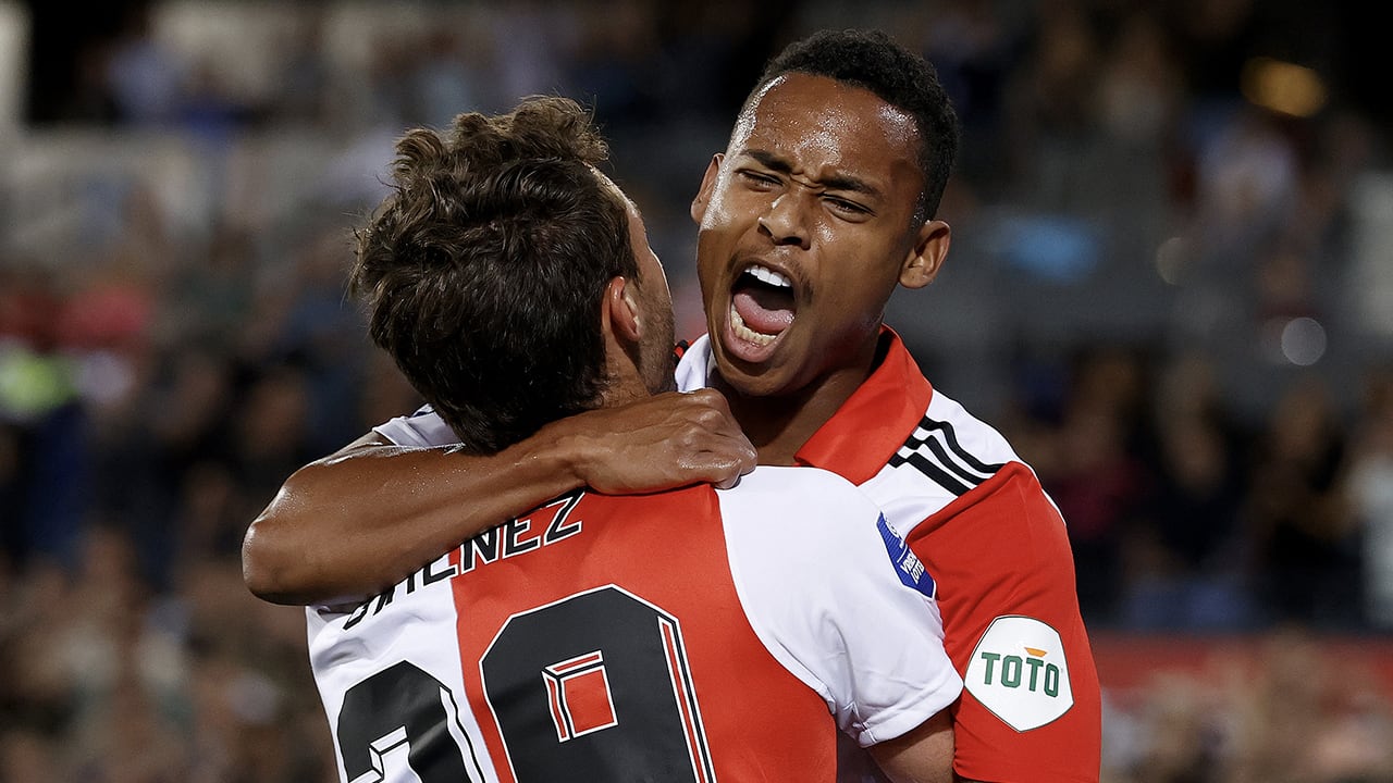 Feyenoord spoelt Lazio-kater weg met winst in Rotterdamse derby