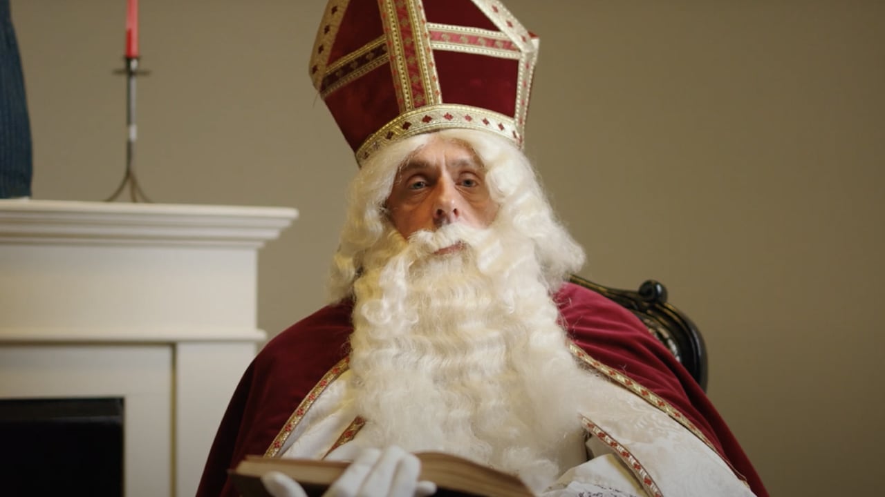 GOUD! Marcel van Roosmalen schittert als Sinterklaas: 'Kutjurk'