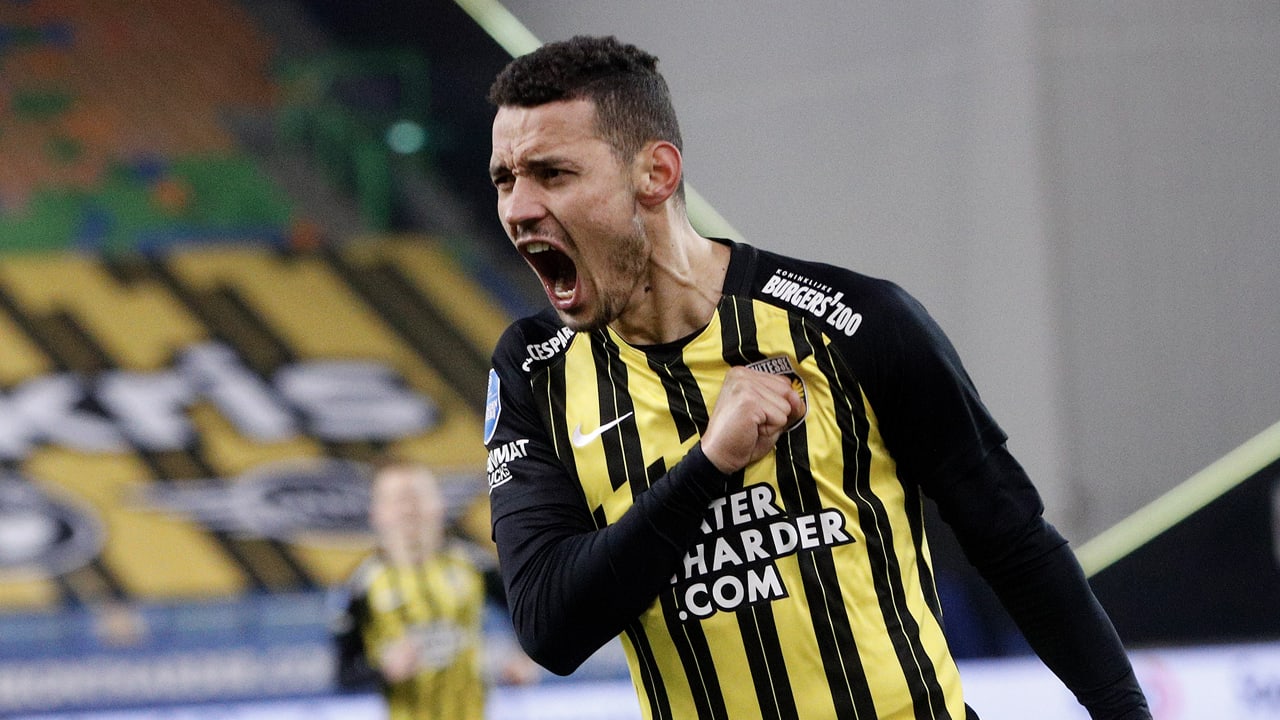 Vitesse pakt clubrecord met zege op Fortuna