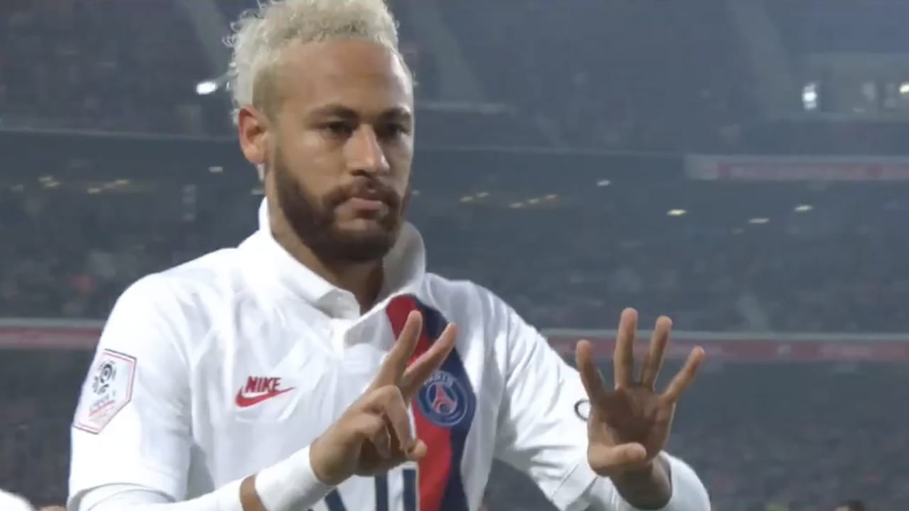 Prachtig: Neymar draagt doelpunt op aan Kobe Bryant