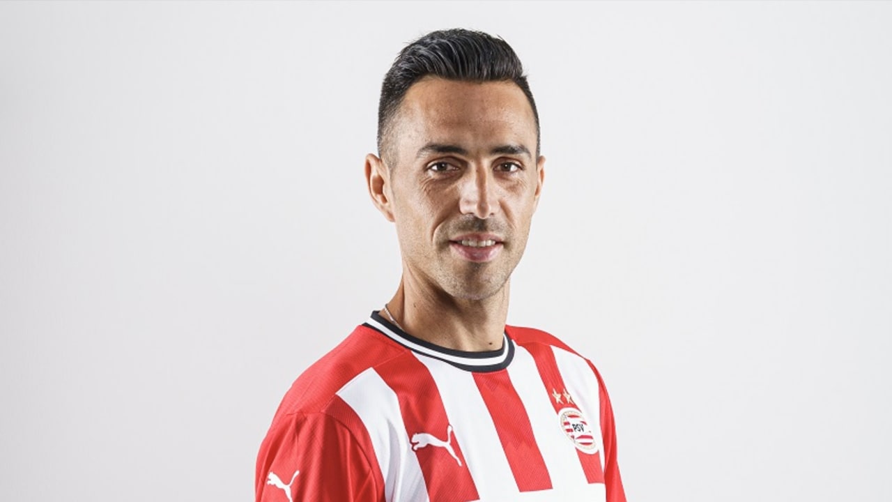 OFFICIEEL: PSV versterkt zich met 33-jarige spits Zahavi