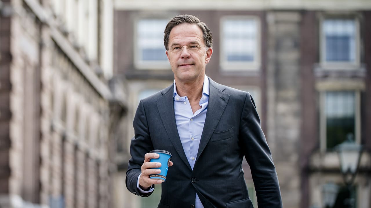 Rutte bezoekt Oekraïne en gaat langs bij president Zelenski