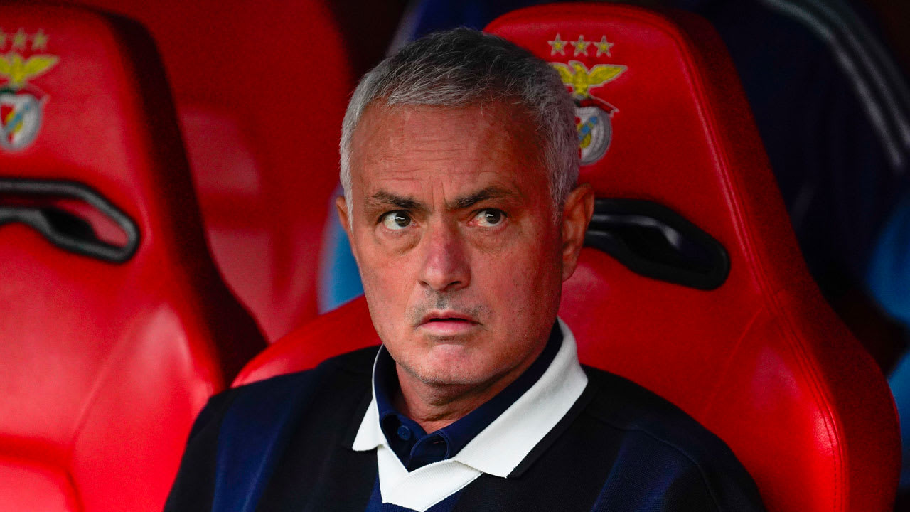 Fenerbahçe neemt per direct afscheid van Mourinho na mislopen Champions League