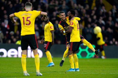 Watford boekt in Bournemouth derde zege op een rij