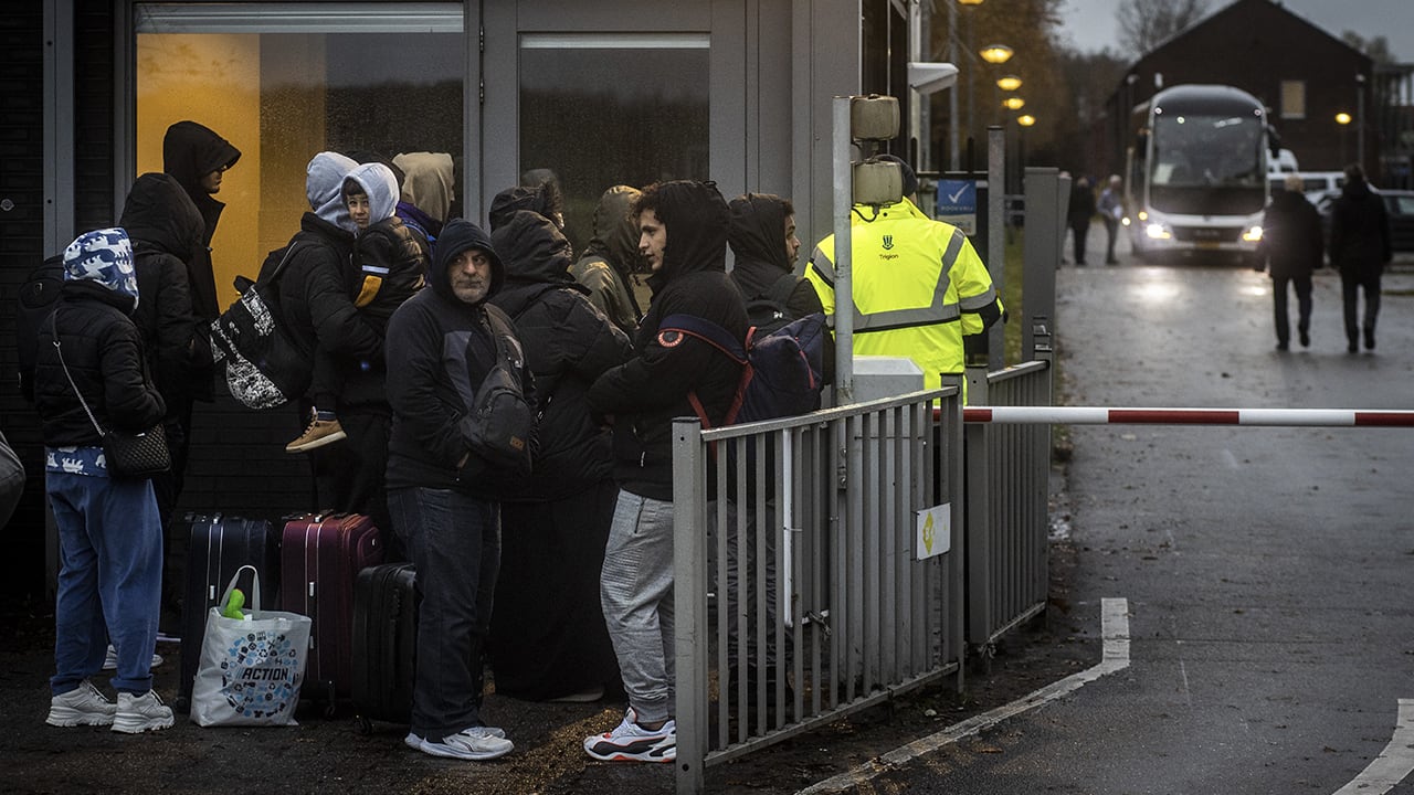 Situatie in asielopvang Ter Apel is onhoudbaar en onveilig