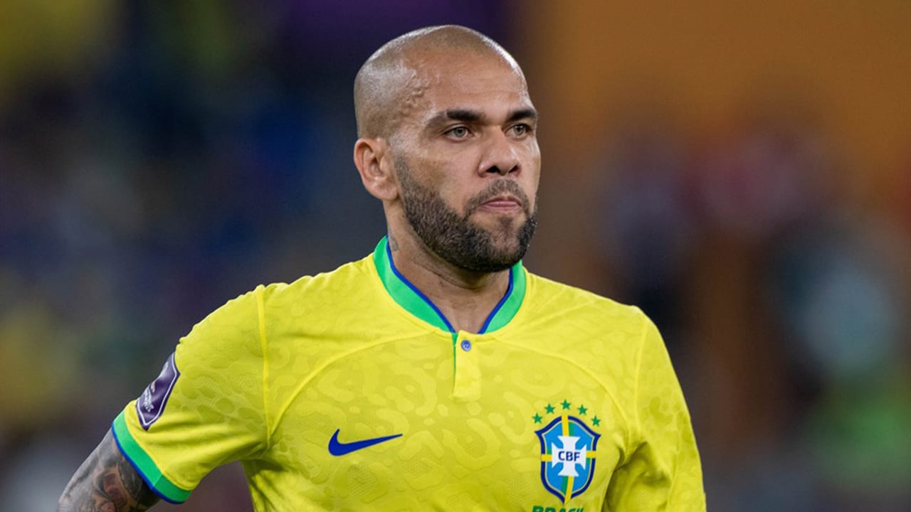 Justitie eist negen jaar cel tegen voormalig FC Barcelona-speler Dani Alves