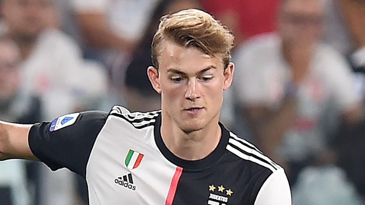 Juventus met klein verschil langs Bologna, De Ligt ontsnapt met nieuwe handsbal