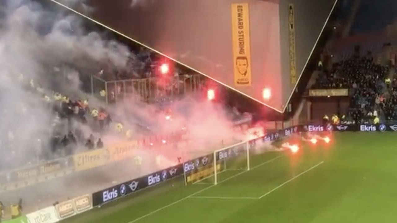 Duel Vitesse - FC Utrecht kort stilgelegd wegens vuurwerk op het veld