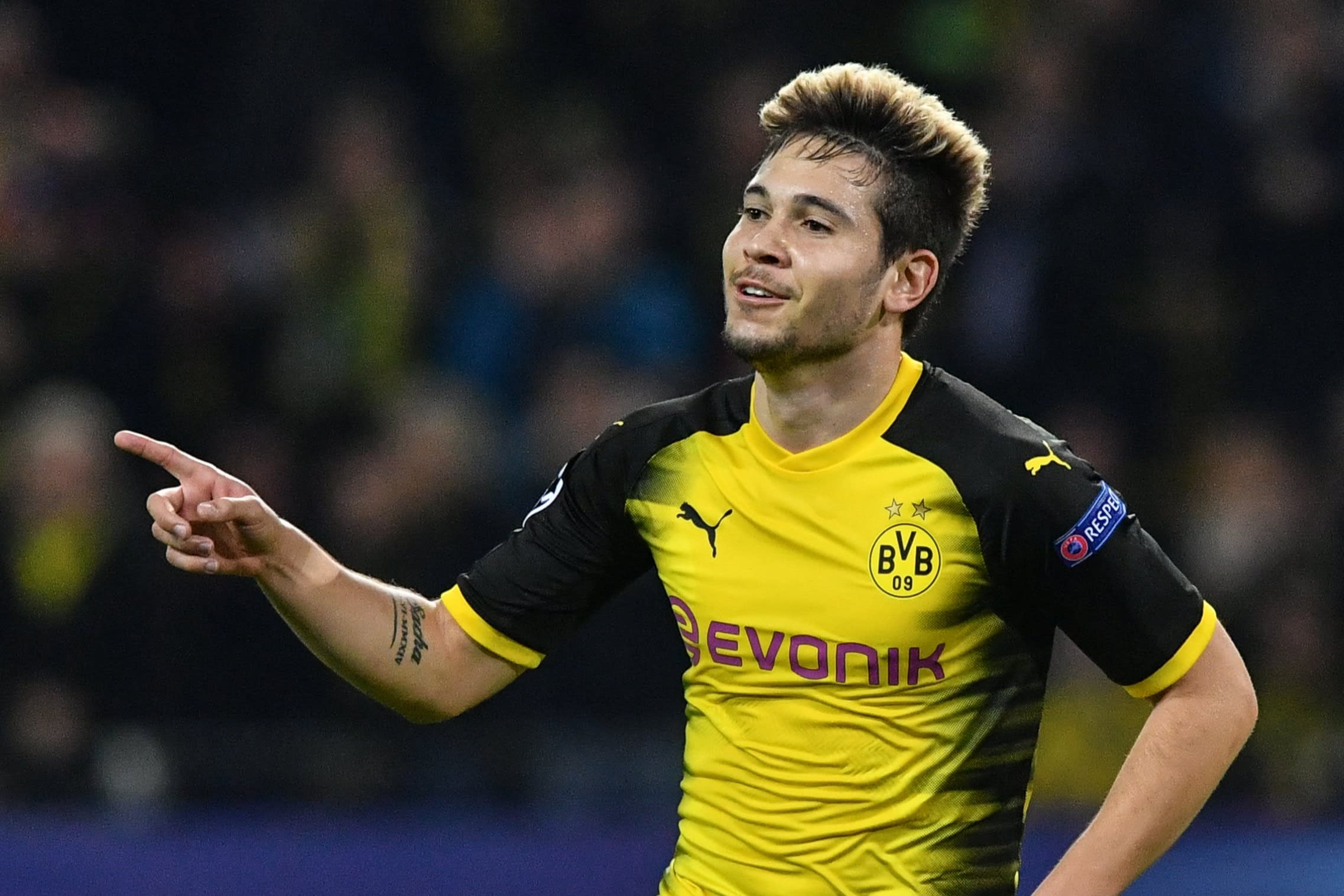 Guerreiro verlengt contract bij Dortmund