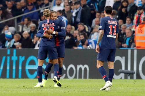 Elfde zege op rij voor PSG