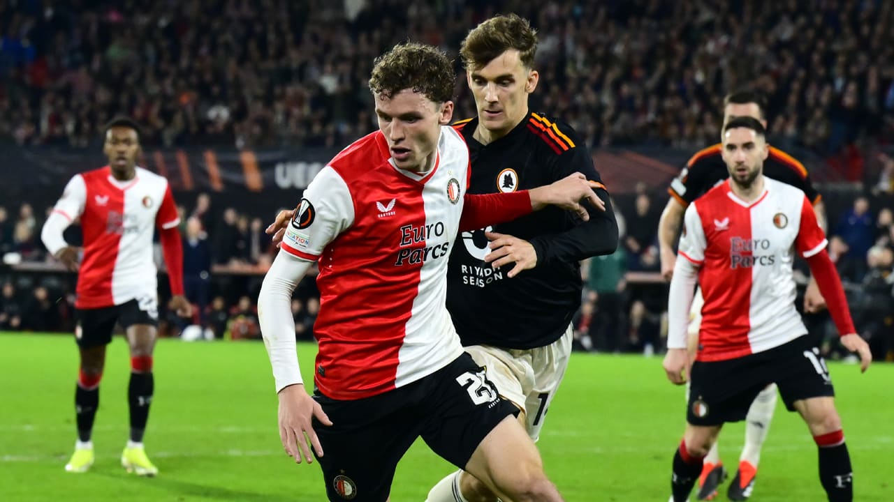 Feyenoord en Roma spelen gelijk in tussenronde Europa League