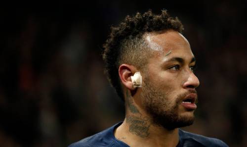 Neymar heeft last van oude blessure