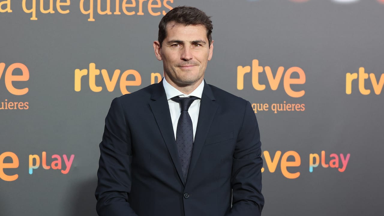 Real Madrid-legende Casillas verwijdert tweet over 'coming out': 'Ik was gehackt'