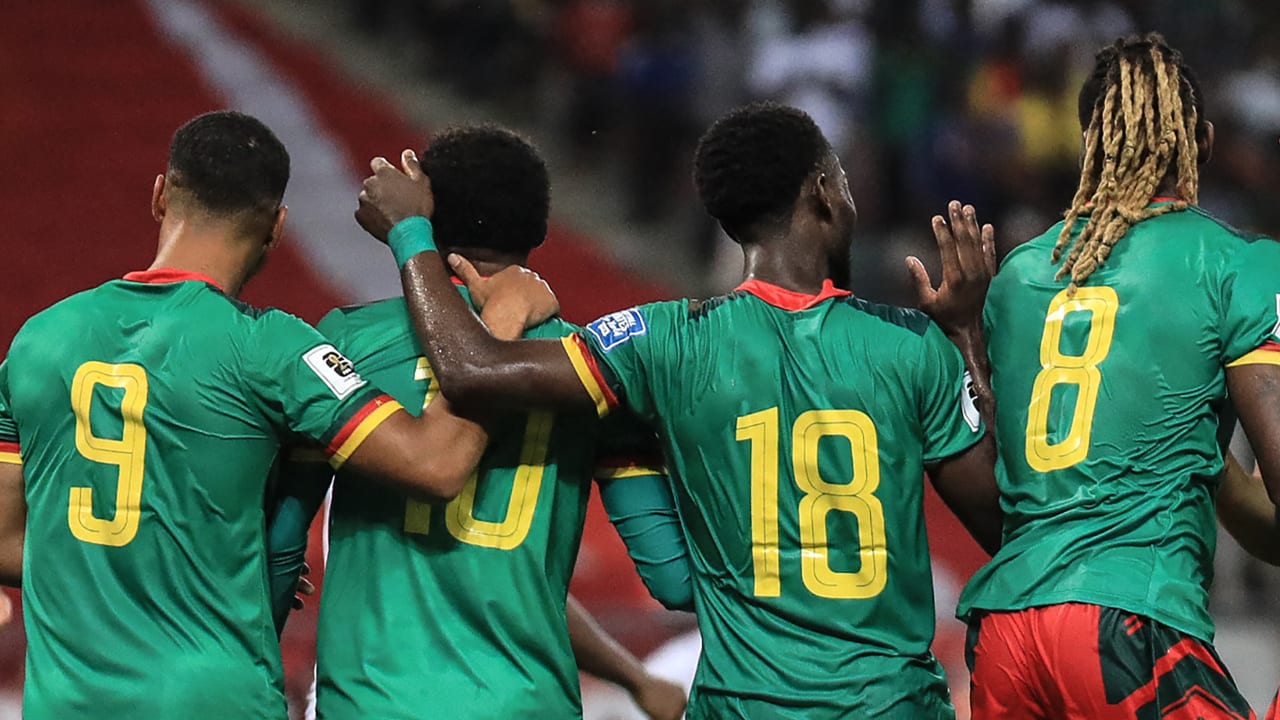 Megafraude in Kameroen: voetbalbond betrapt 62 spelers; 17-jarige blijkt 31 te zijn