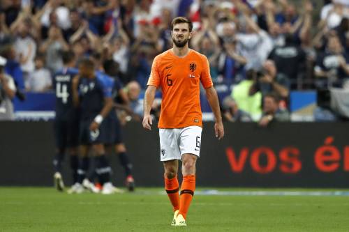 Geblesseerde Pröpper haakt af bij Oranje