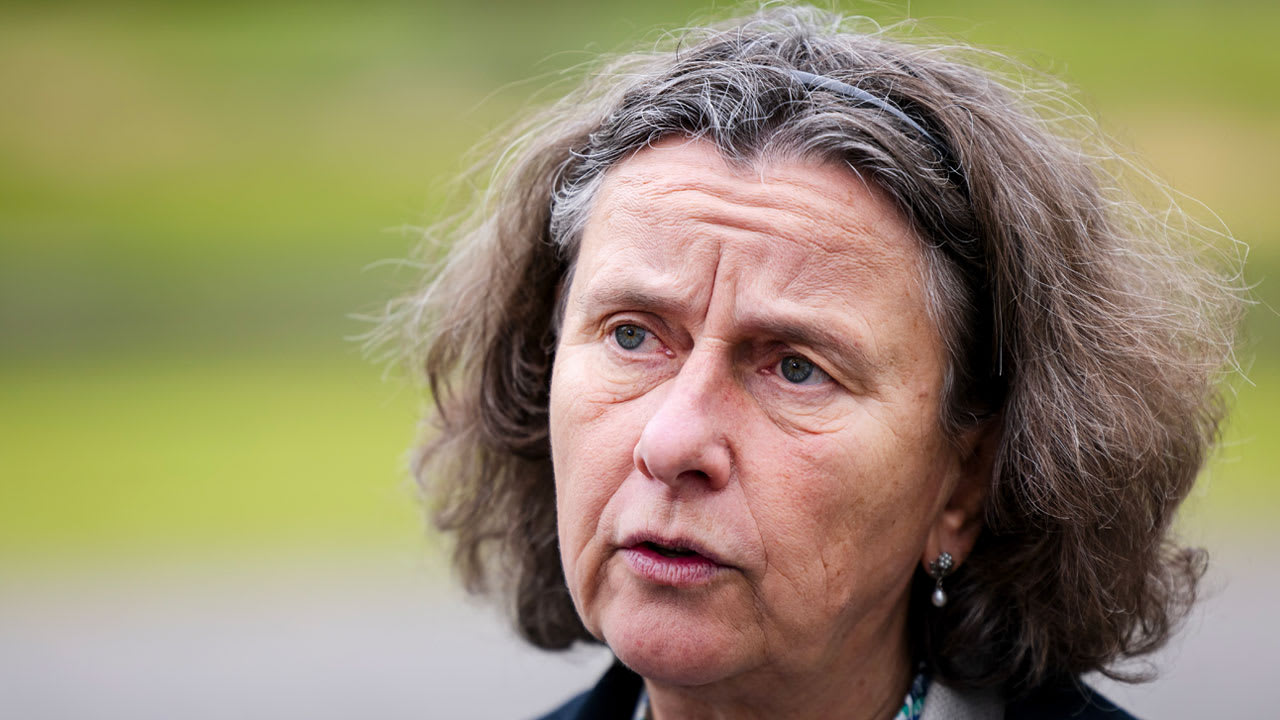 'Faber wil dat asielzoekers zelf gaan koken en zorgkosten betalen'