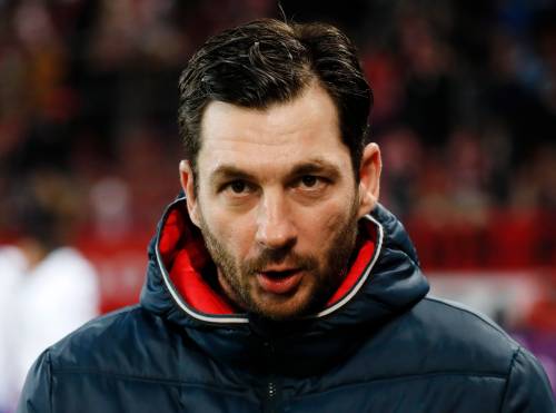 Mainz beloont trainer Schwarz