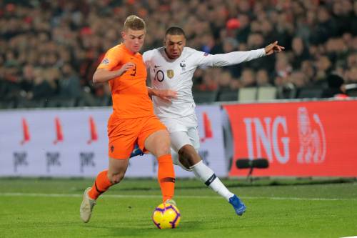 De Ligt en Kluivert bij laatste vijf