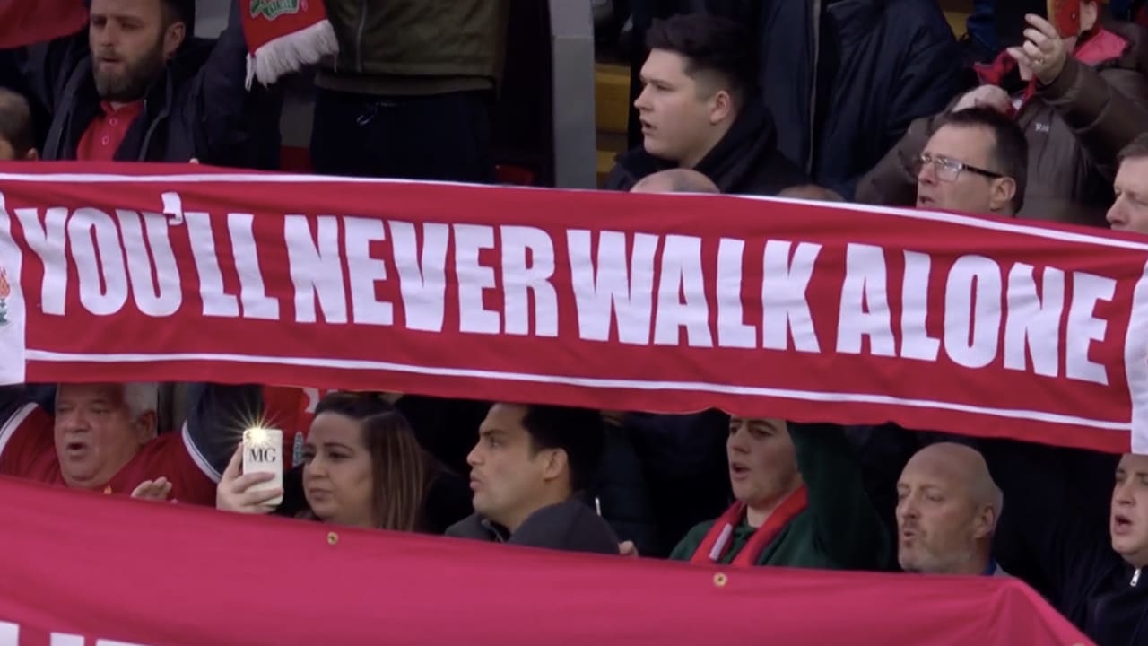 Ruim 160 radiozenders draaien You'll Never Walk Alone