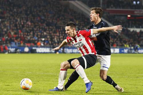 Routinier Viergever bewaart de rust bij PSV