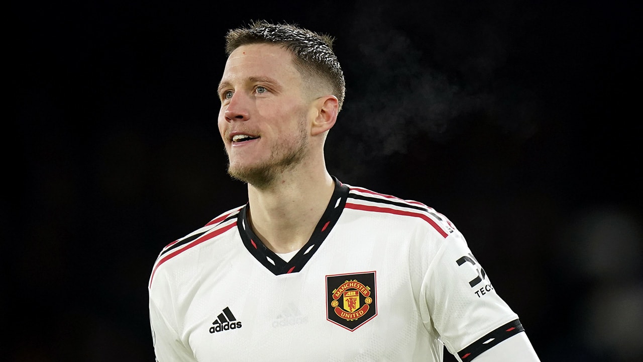 Engelse media positief over Weghorst: 'Hij liet Man United zien dat Ten Hag gelijk had'