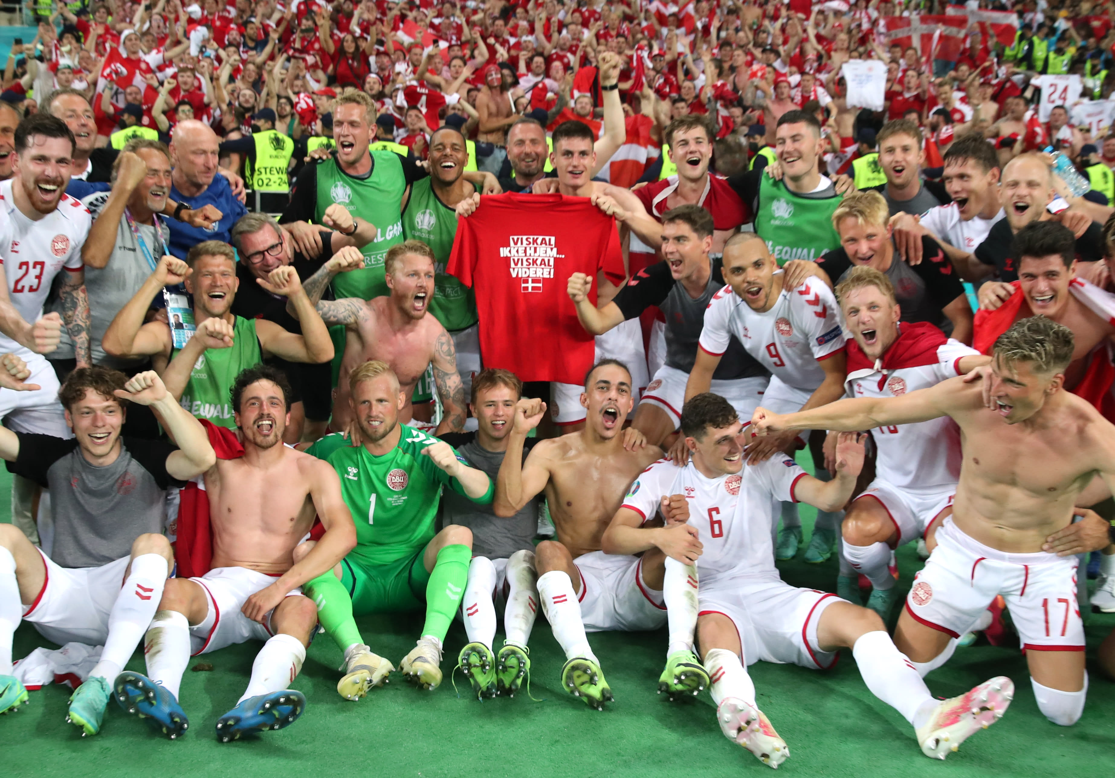 Denemarken na winst op Tsjechië naar halve finales