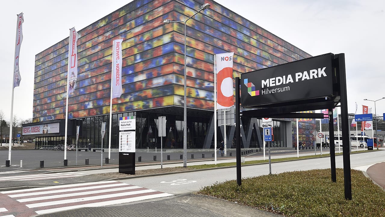Gemeente Hilversum staat fakkelprotest op Media Park toe, maar zonder fakkels