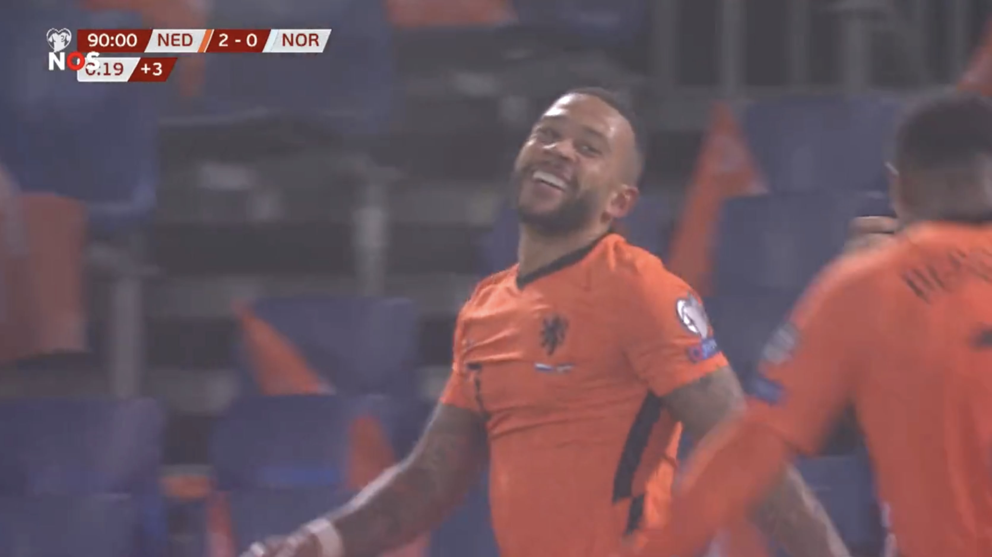 VIDEOGOAL: Memphis schiet Oranje op 2-0 voorsprong 