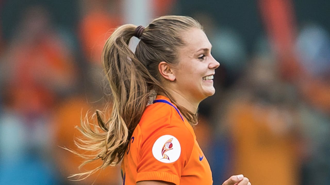 Jonge supporters hebben speciaal verzoek aan Lieke Martens