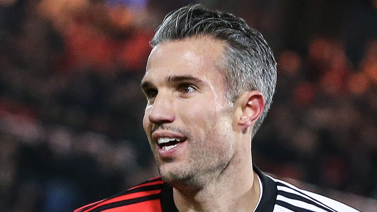 Van Persie ziet af van afscheidswedstrijd