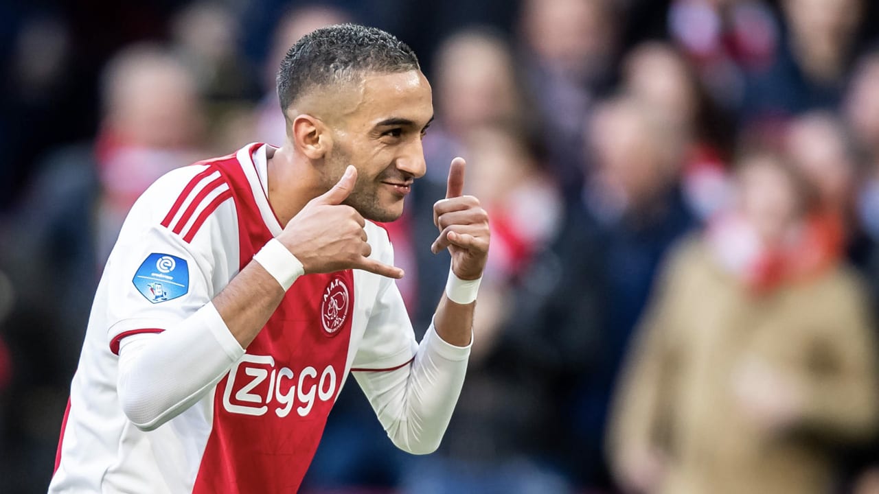 Mogelijk standbeeld voor Ziyech in gemeentehuis Dronten