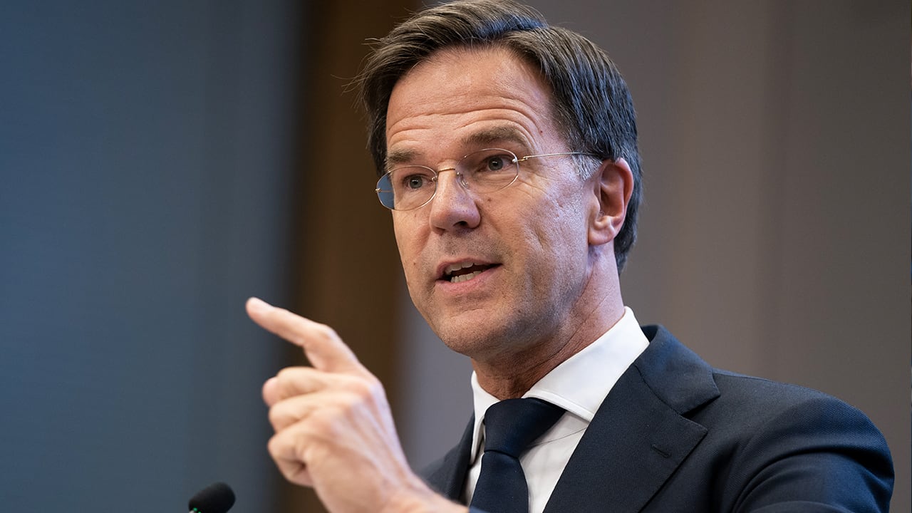 Feyenoord oneens met uitspraken Rutte: 'Dat is de enige regel die dan geldt'