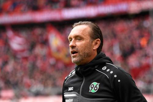 Verdediger Hannover 96 besmet met coronavirus