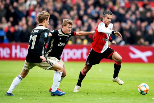 Ajax wil nog steeds met fans naar De Kuip