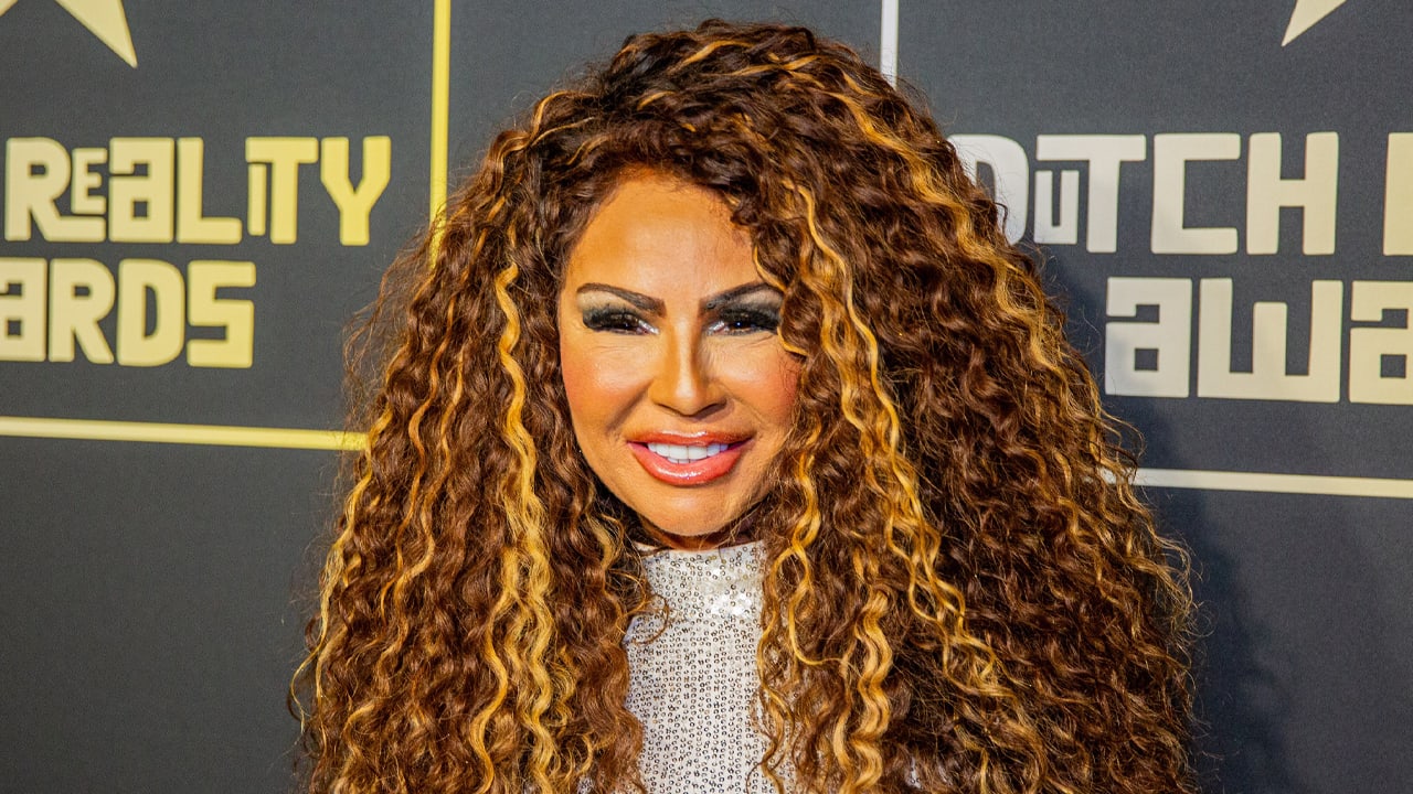 Realityster Michella Kox speelt Barabbas in The Passion 2025