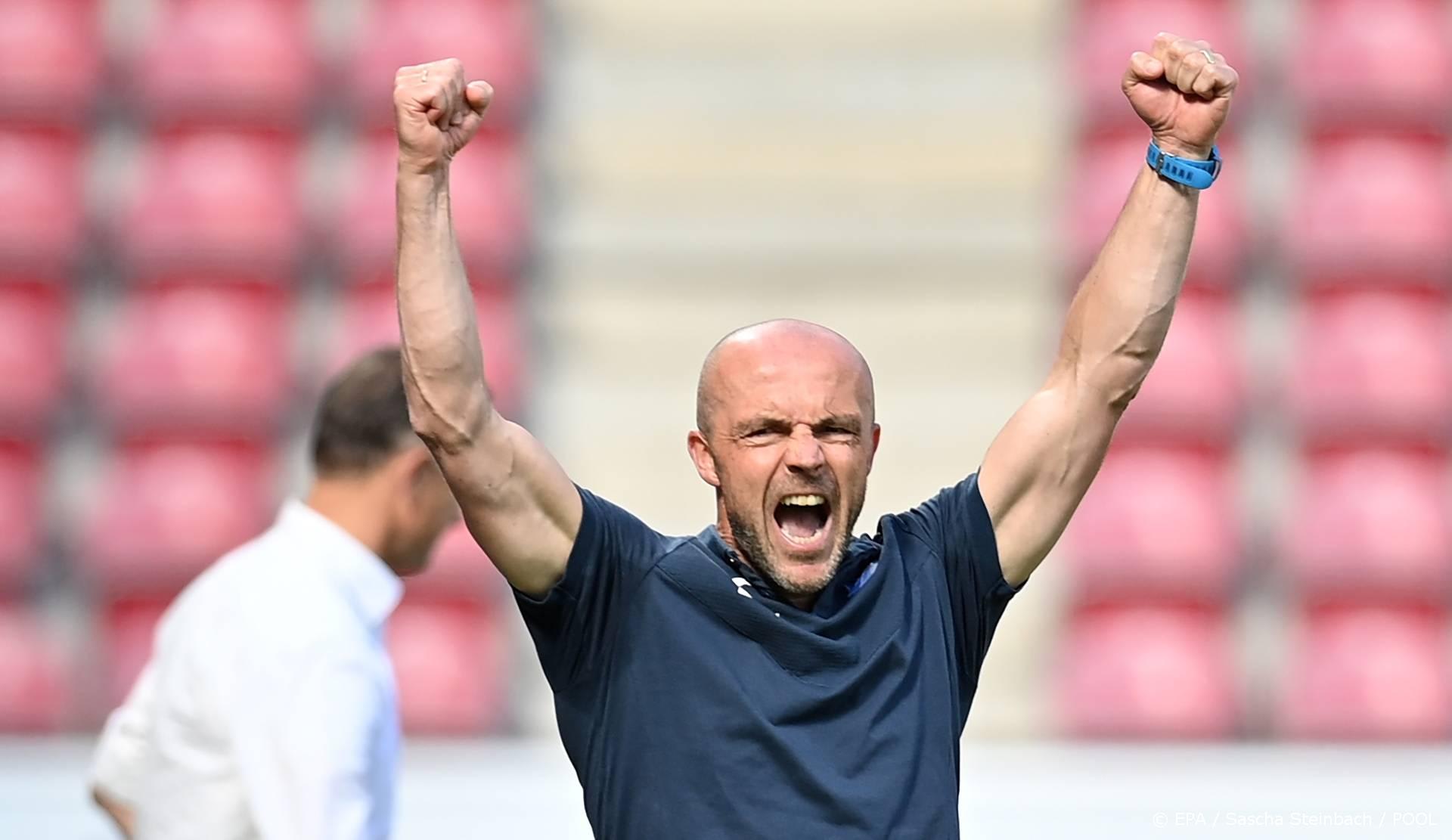 Alfred Schreuder definitief nieuwe trainer Club Brugge