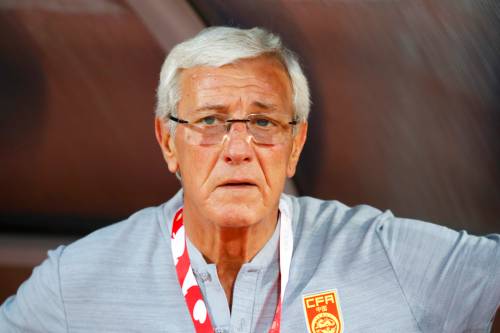 Bondscoach Lippi wil vertrekken uit China