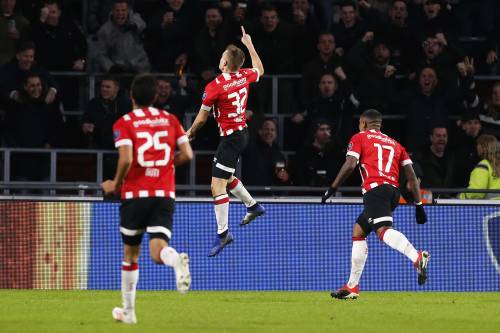 PSV wint van Club Brugge in Qatar