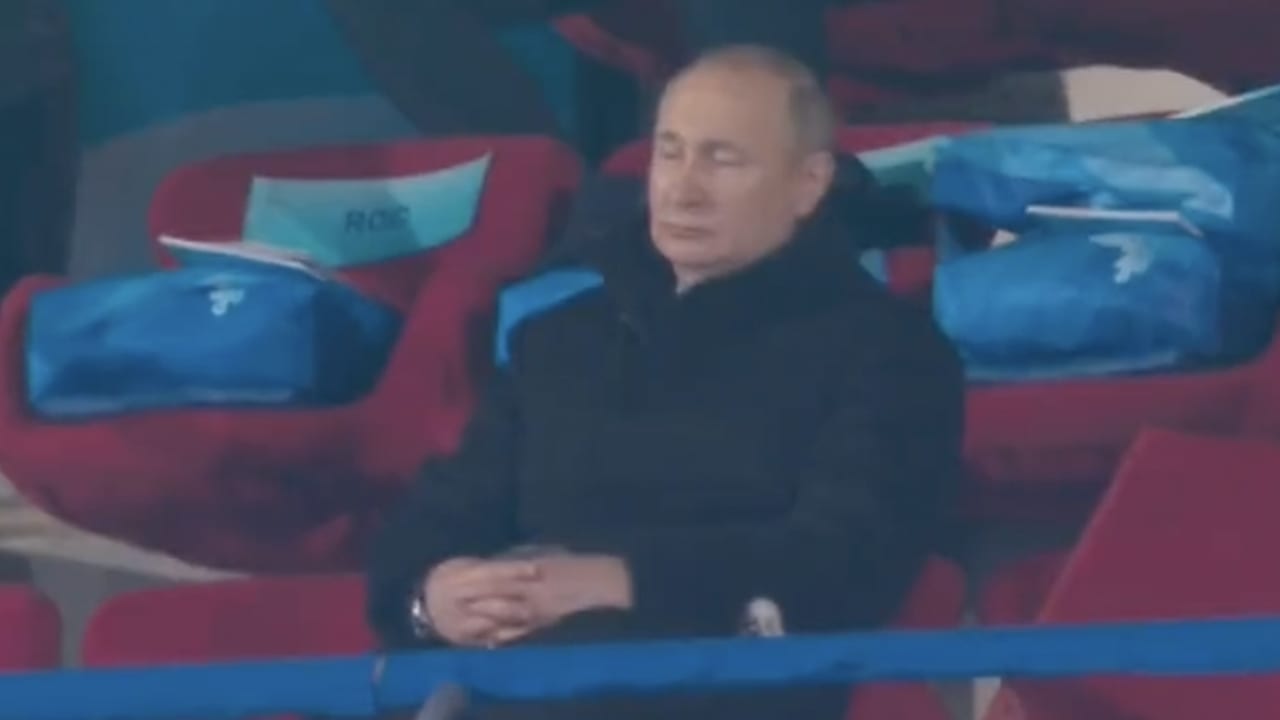 VIDEO: Poetin valt tijdens openingsceremonie in slaap bij opkomst Oekraïne
