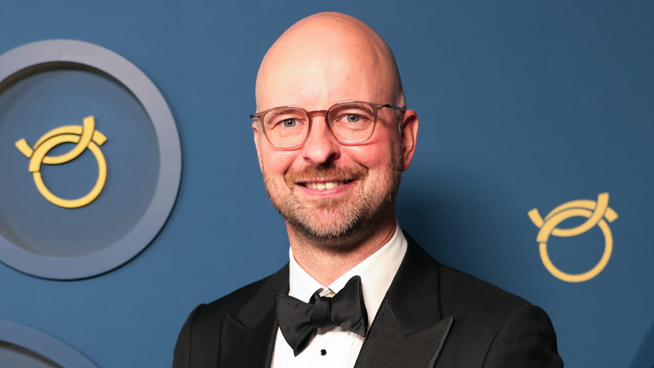Tim de Wit maakt dinsdag debuut als presentator van Bar Laat
