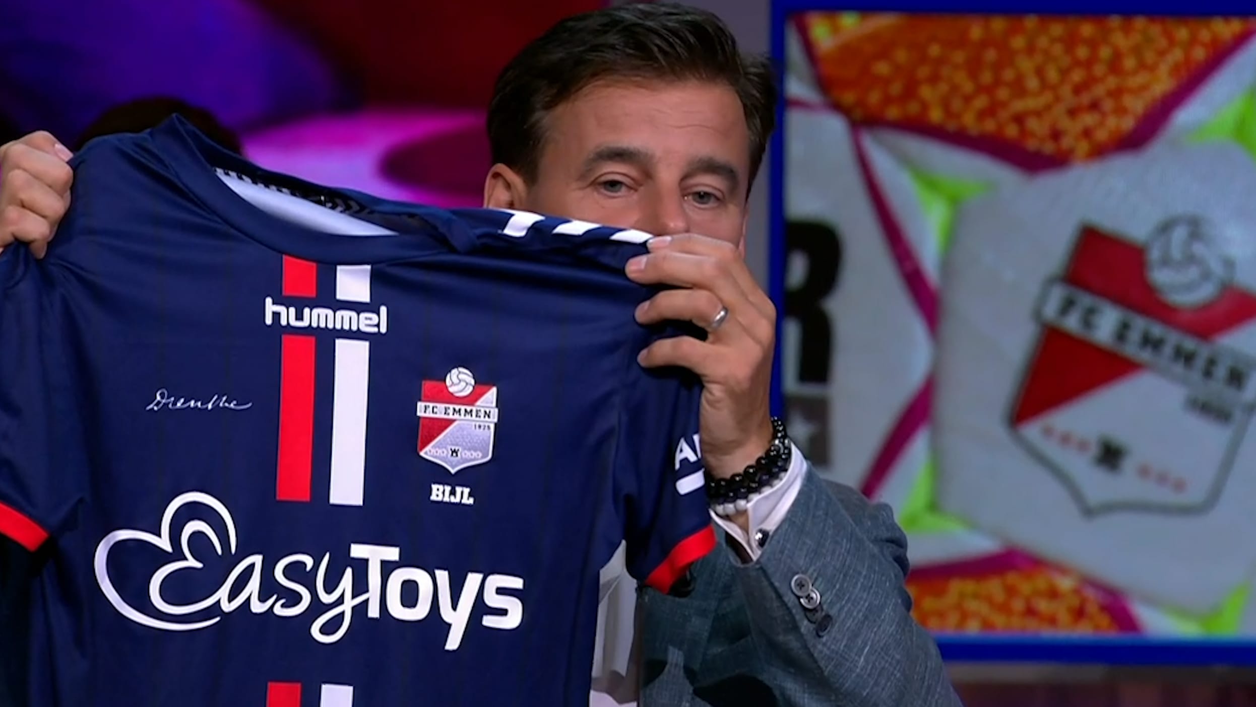 'FC Emmen ook komende maanden niet met EasyToys op shirts'