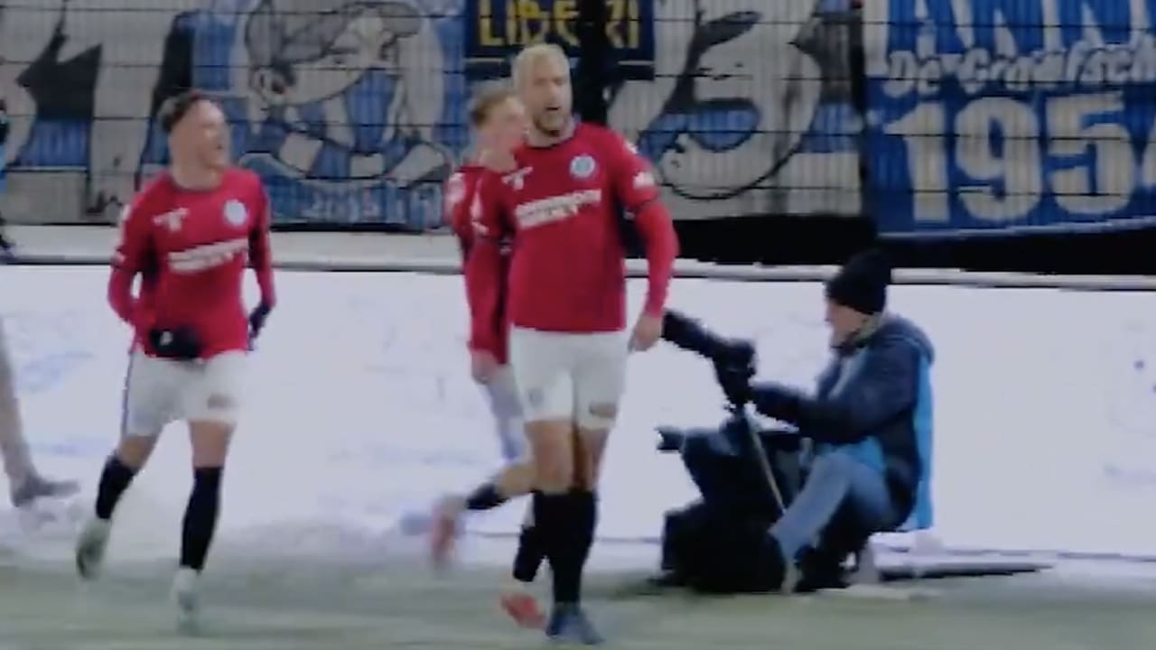Videogoal: genezen Ralf Seuntjens scoort eerste goal sinds rentree op Nederlandse velden