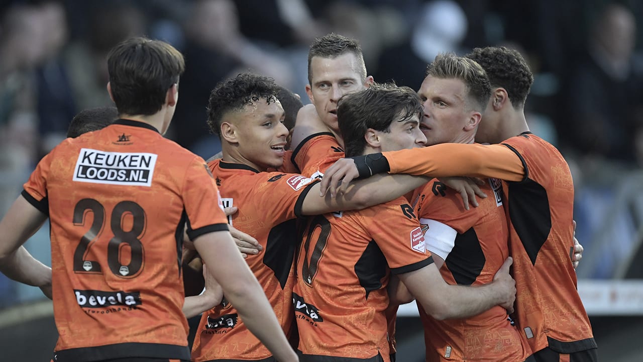 FC Volendam keert na dertien jaar terug in de Eredivisie 