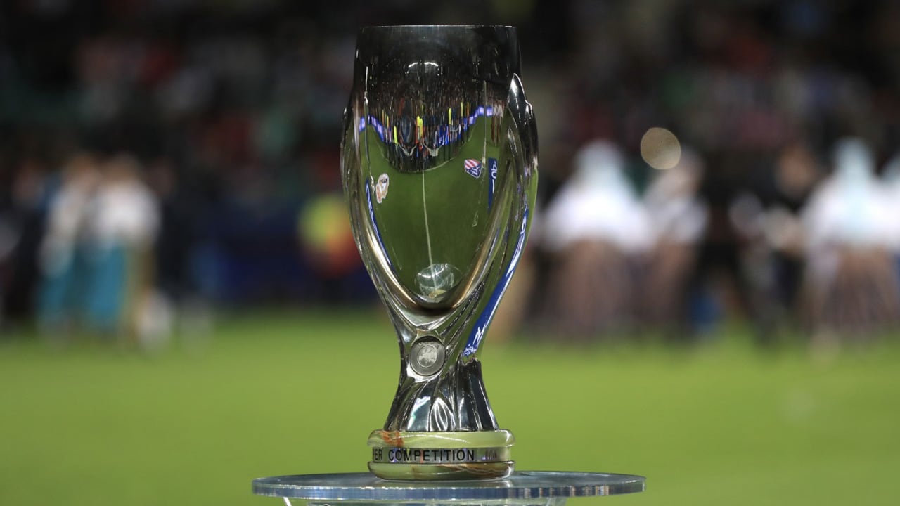 UEFA: 'Europese Supercup in Boedapest ter discussie'