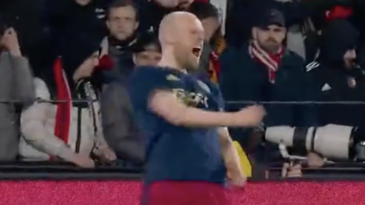 Videogoal: Ajax weer aan de leiding in de Kuip door doelpunt Davy Klaassen