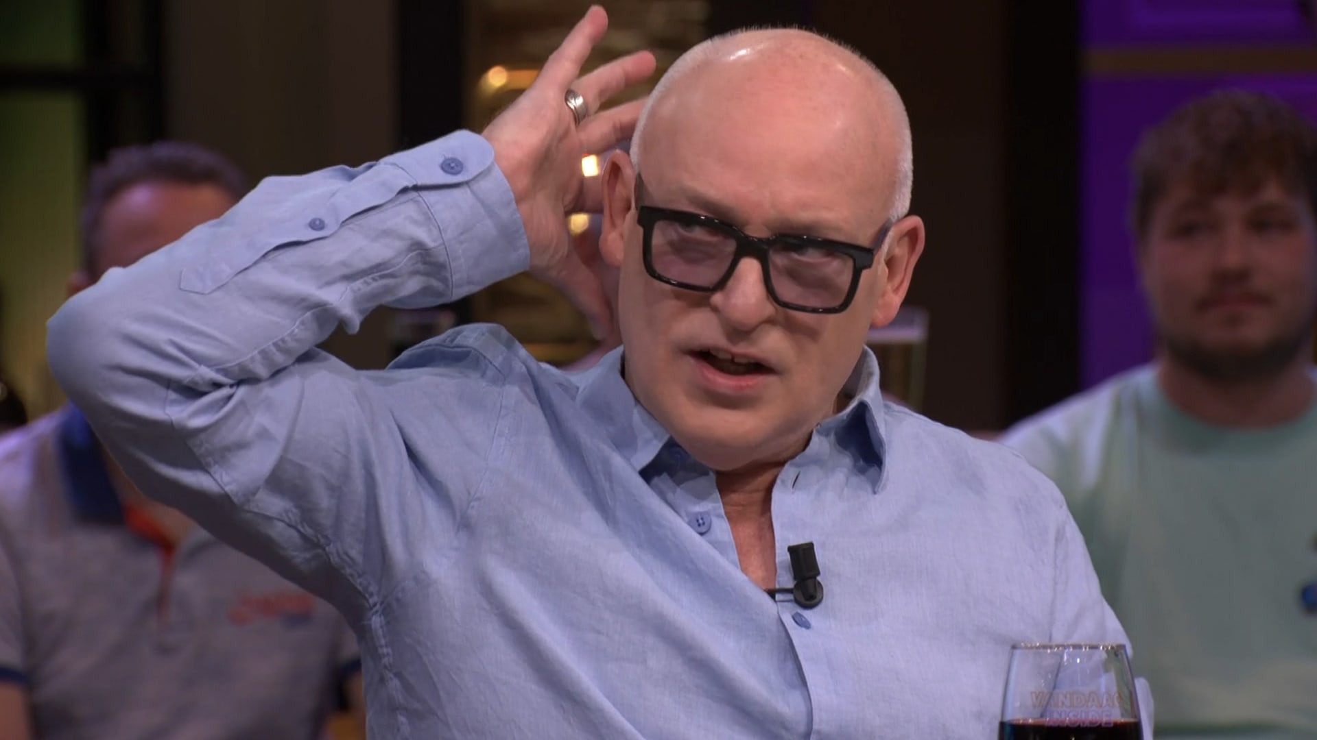 René verbaasd over haartransplantatie Van Basten: 'Geen gezicht joh!' 