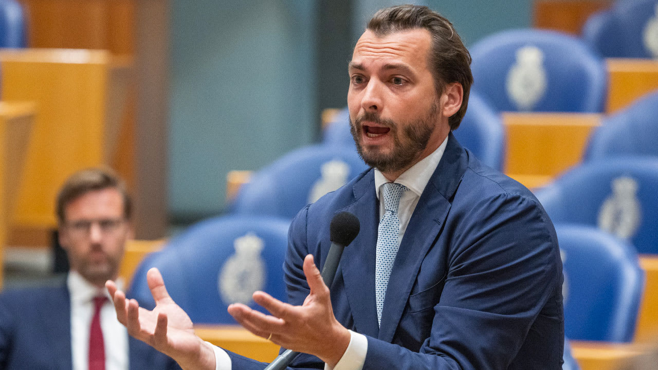 Hele FVD-fractie geschorst om niet opgeven nevenfuncties